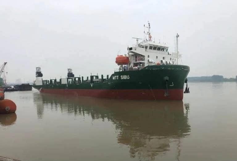 Puntland Frees the Sibu 1 and Takes Fifteen Pirates Alive